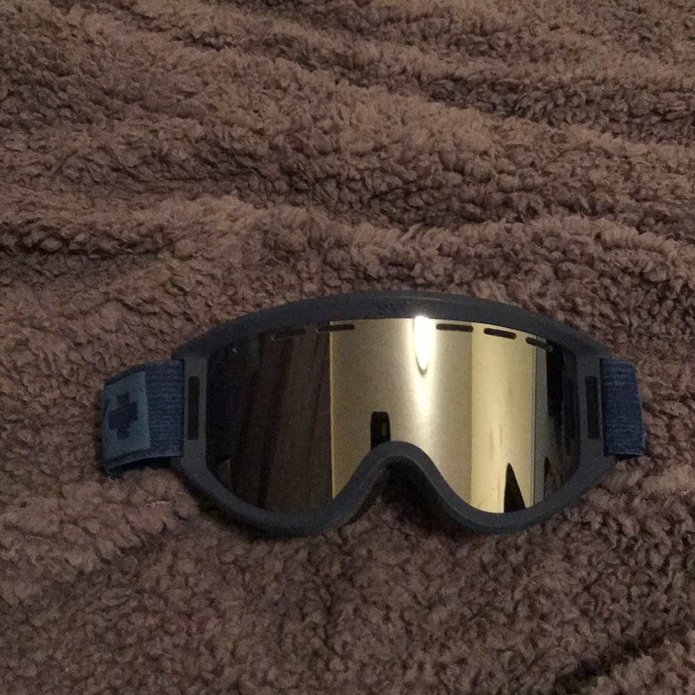 Men’s snowboard goggles